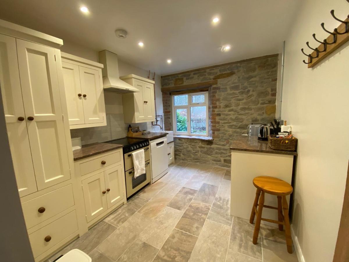 Willow Cottage Longney Bagian luar foto