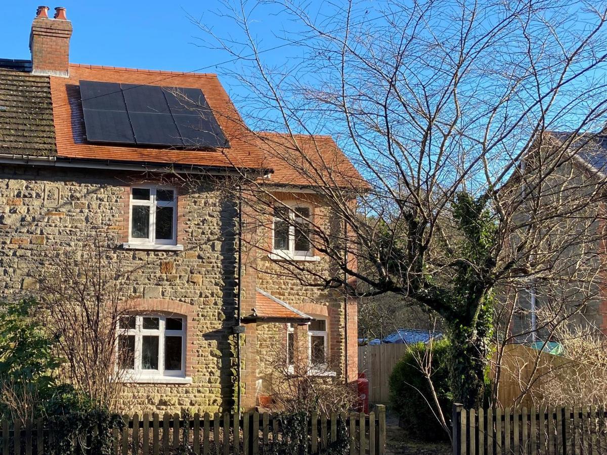 Willow Cottage Longney Bagian luar foto