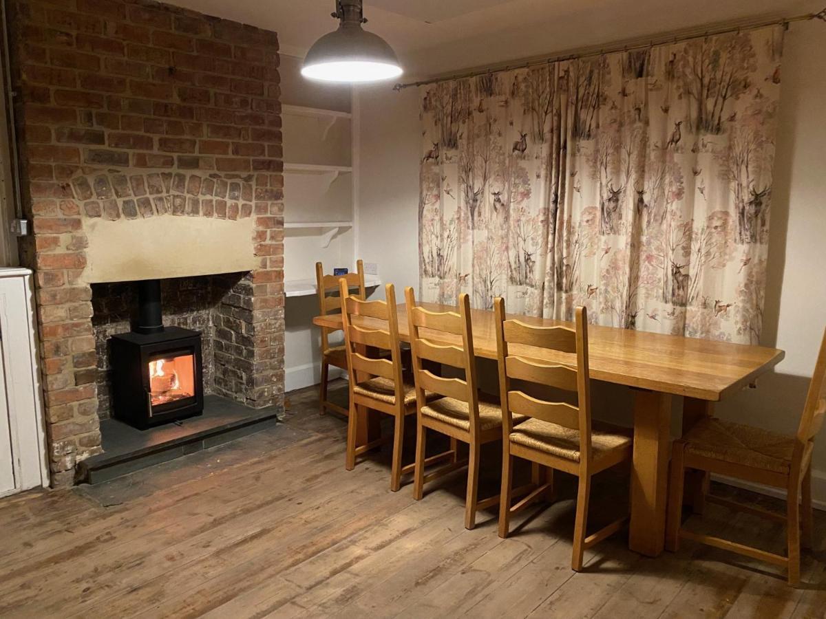 Willow Cottage Longney Bagian luar foto